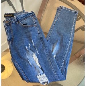 🔴 4/$12 Big Girls Kids Blue Distressed Dark Denim Jeans Size 13